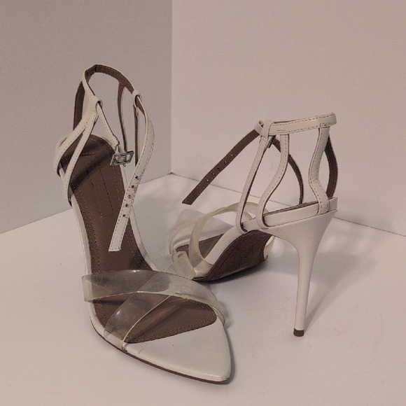 BCBG Shoes - BCBG, White Leather, Pointy And Strappy Heels, Size 9.5